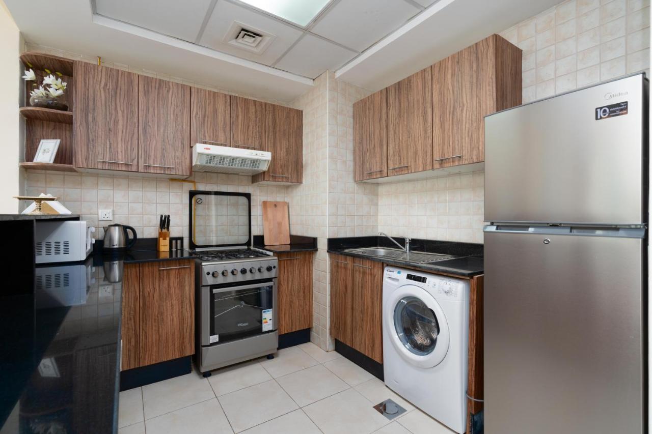 Spacious 2 Beds 5 Min Walk From Dubai Mall With Brand New Gym And Rooftop Swimming Pool Apartamento Exterior foto