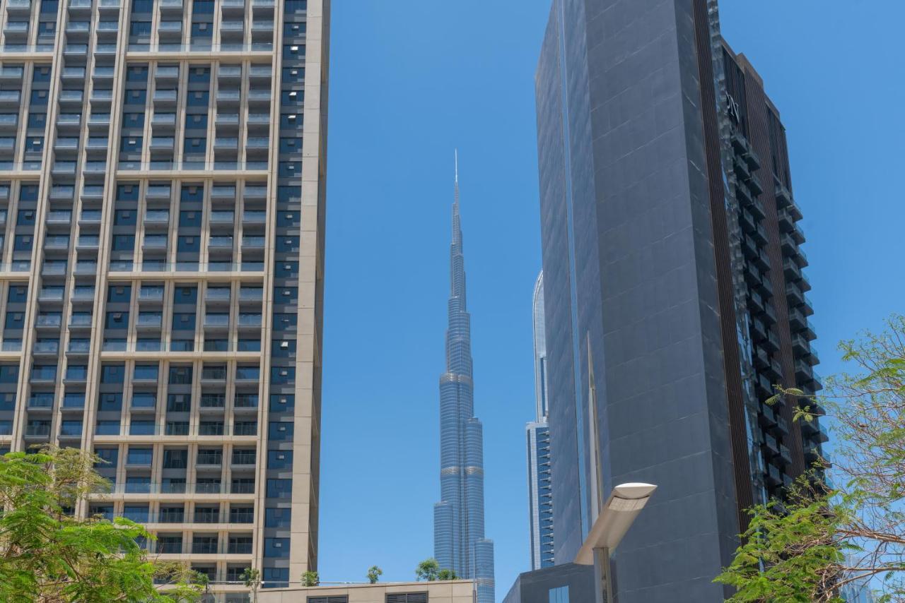 Spacious 2 Beds 5 Min Walk From Dubai Mall With Brand New Gym And Rooftop Swimming Pool Apartamento Exterior foto