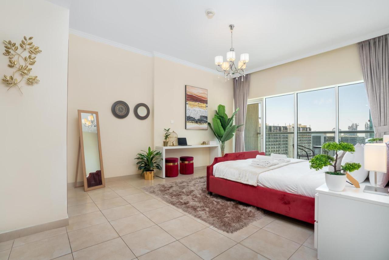 Spacious 2 Beds 5 Min Walk From Dubai Mall With Brand New Gym And Rooftop Swimming Pool Apartamento Exterior foto